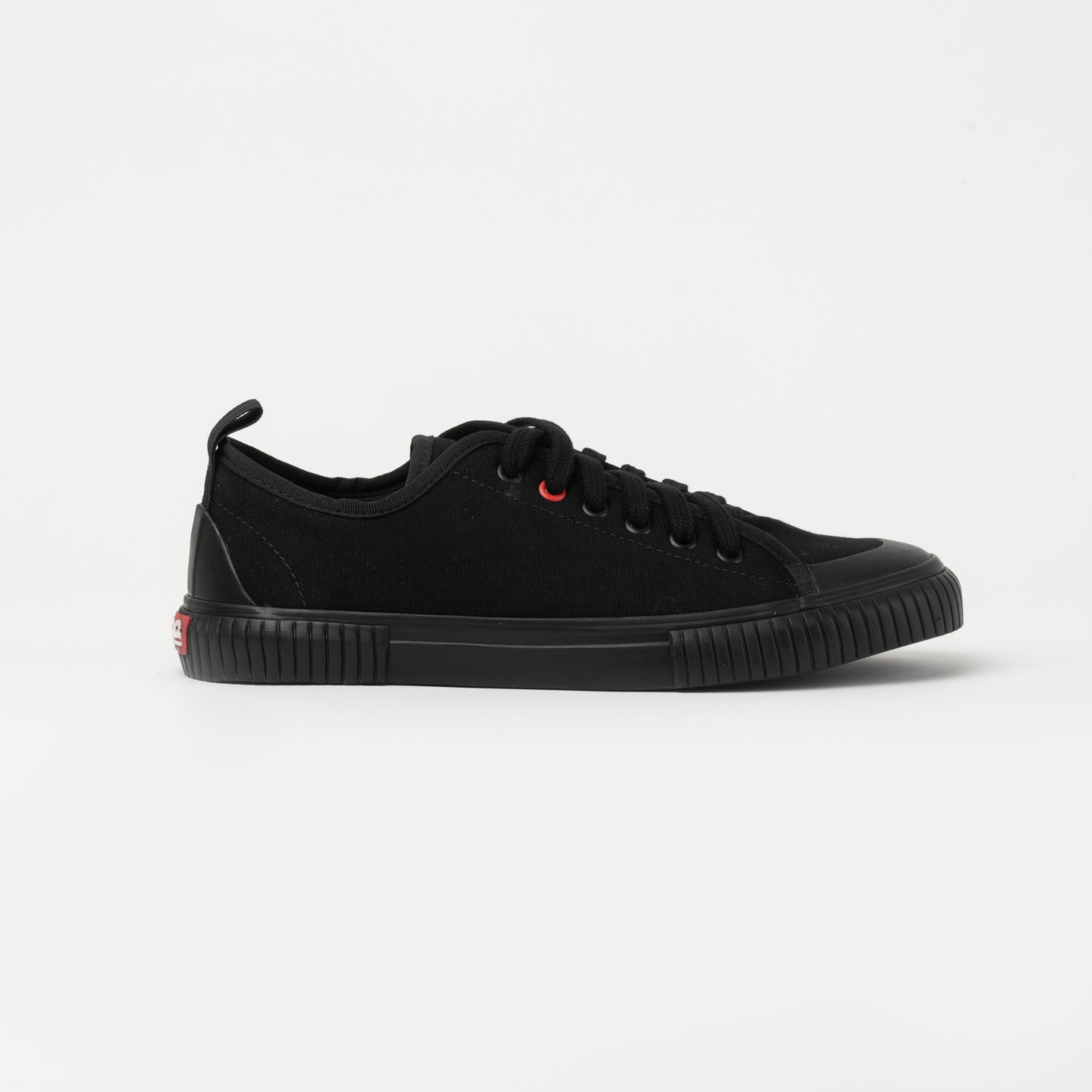 Garza New Zu Low Black