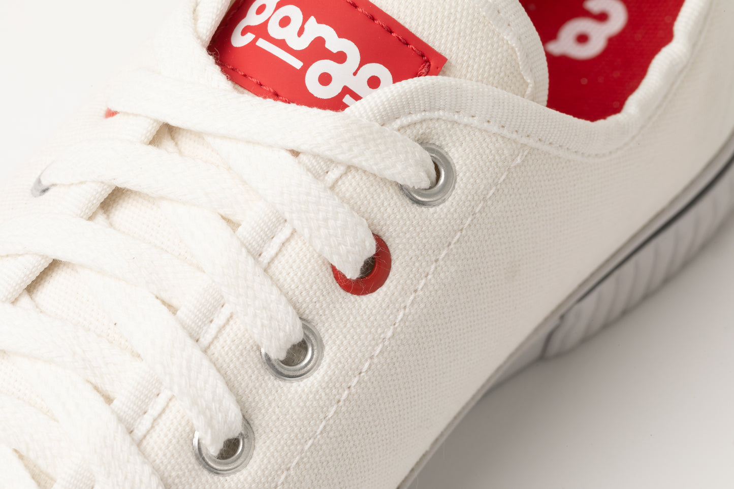 Garza New Zu Low White