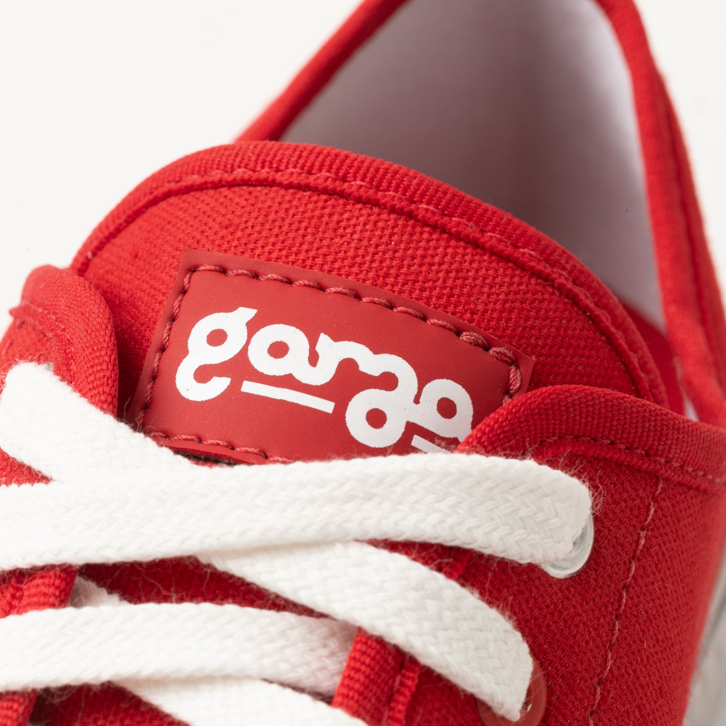 Garza New Zu Low Red